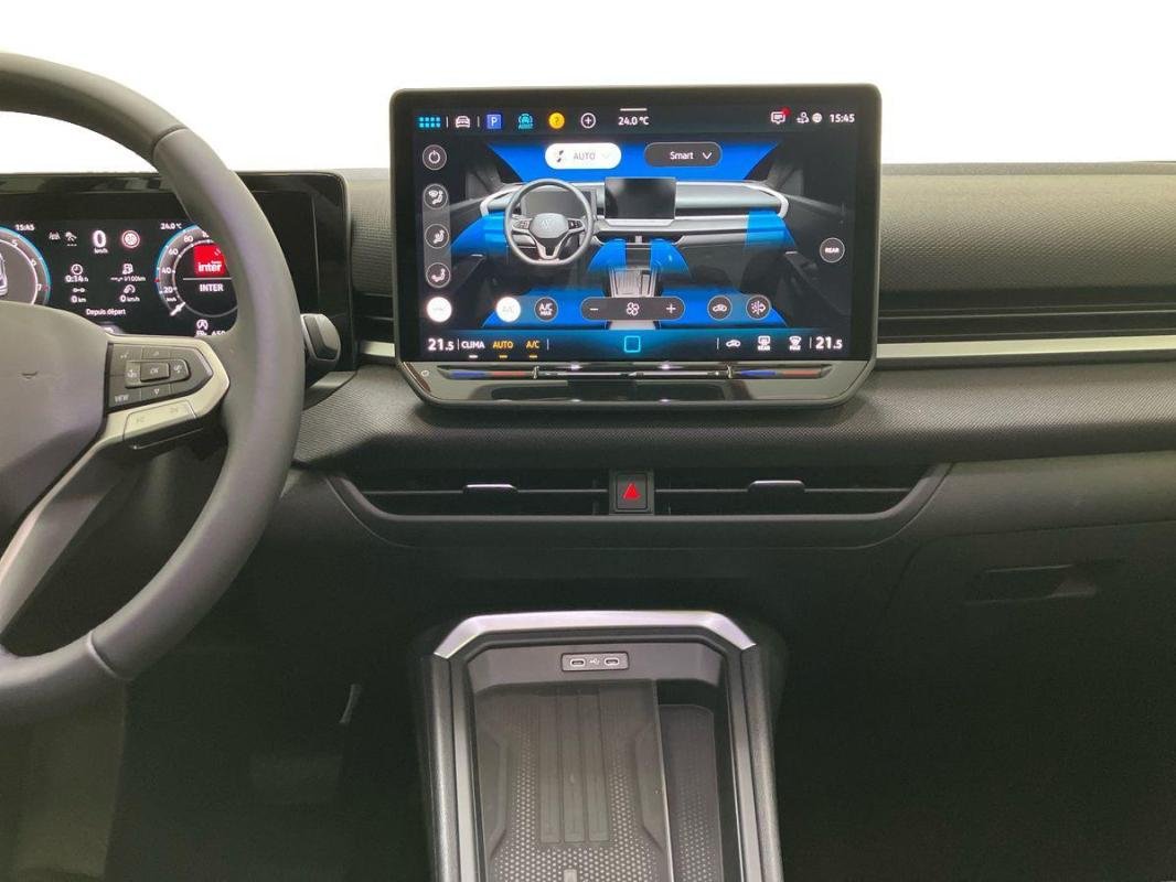 Volkswagen T-Roc - Photo 10