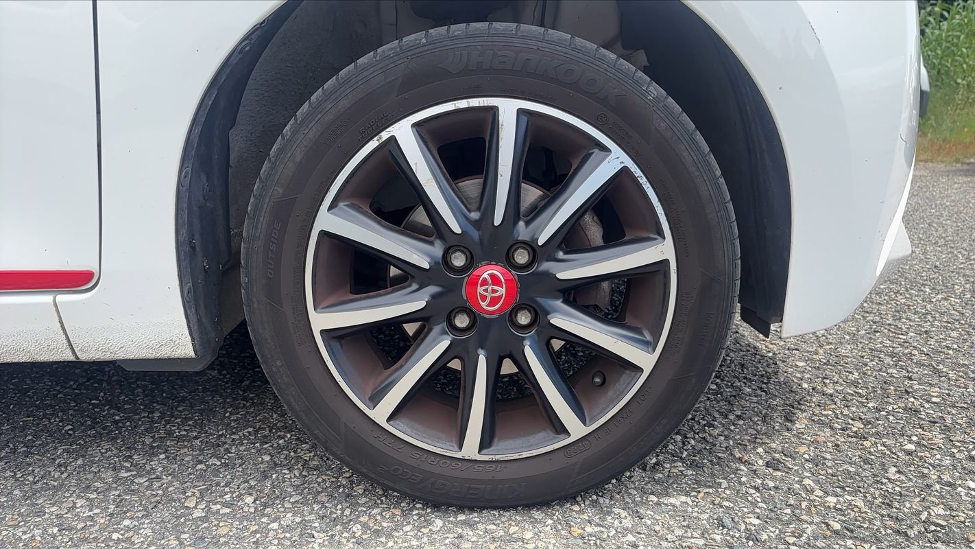 Toyota Aygo - Photo 17
