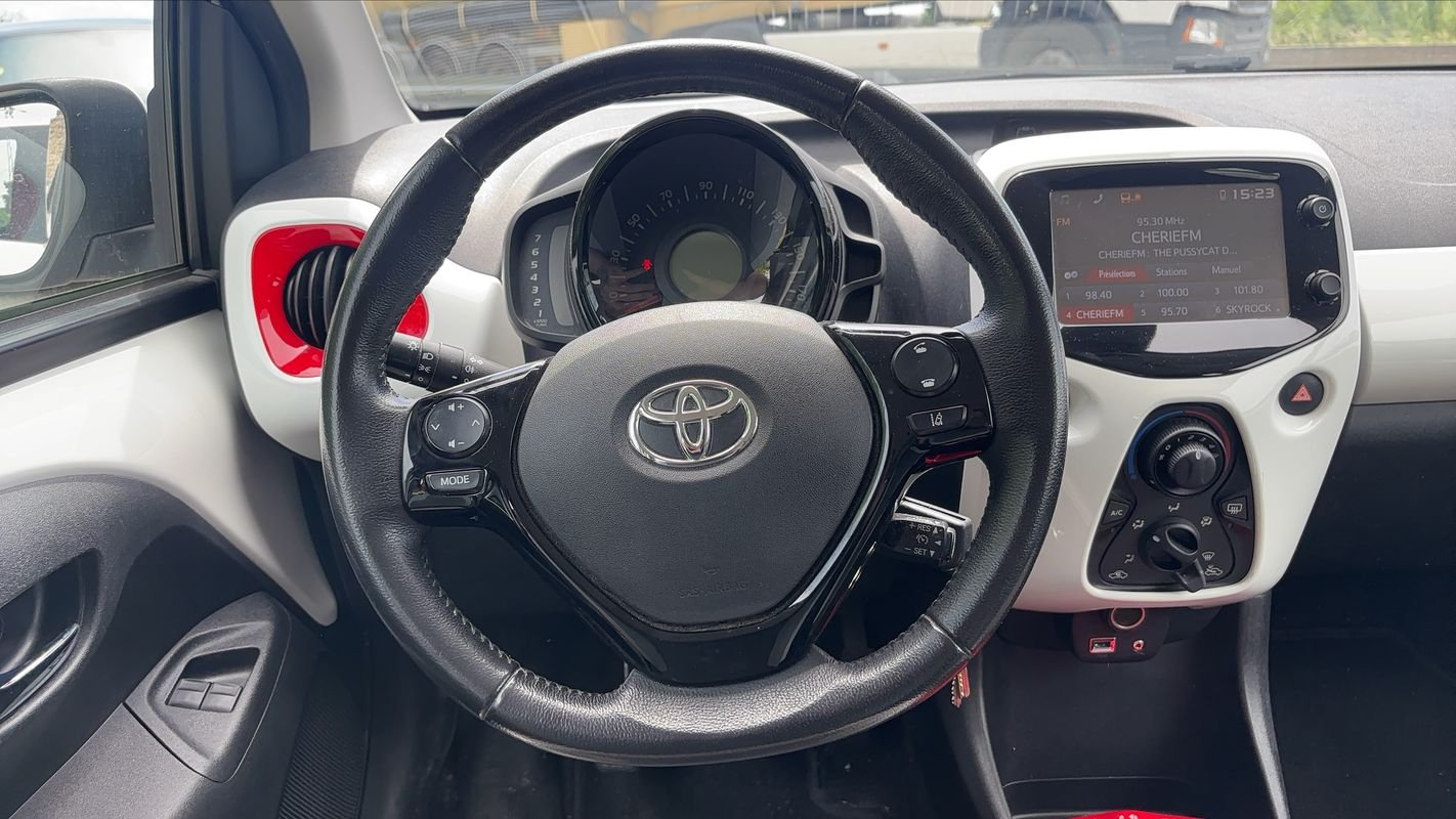 Toyota Aygo - Photo 22