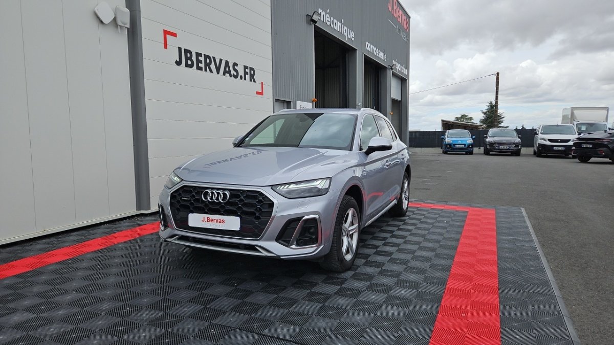 Audi Q5 - Photo 1