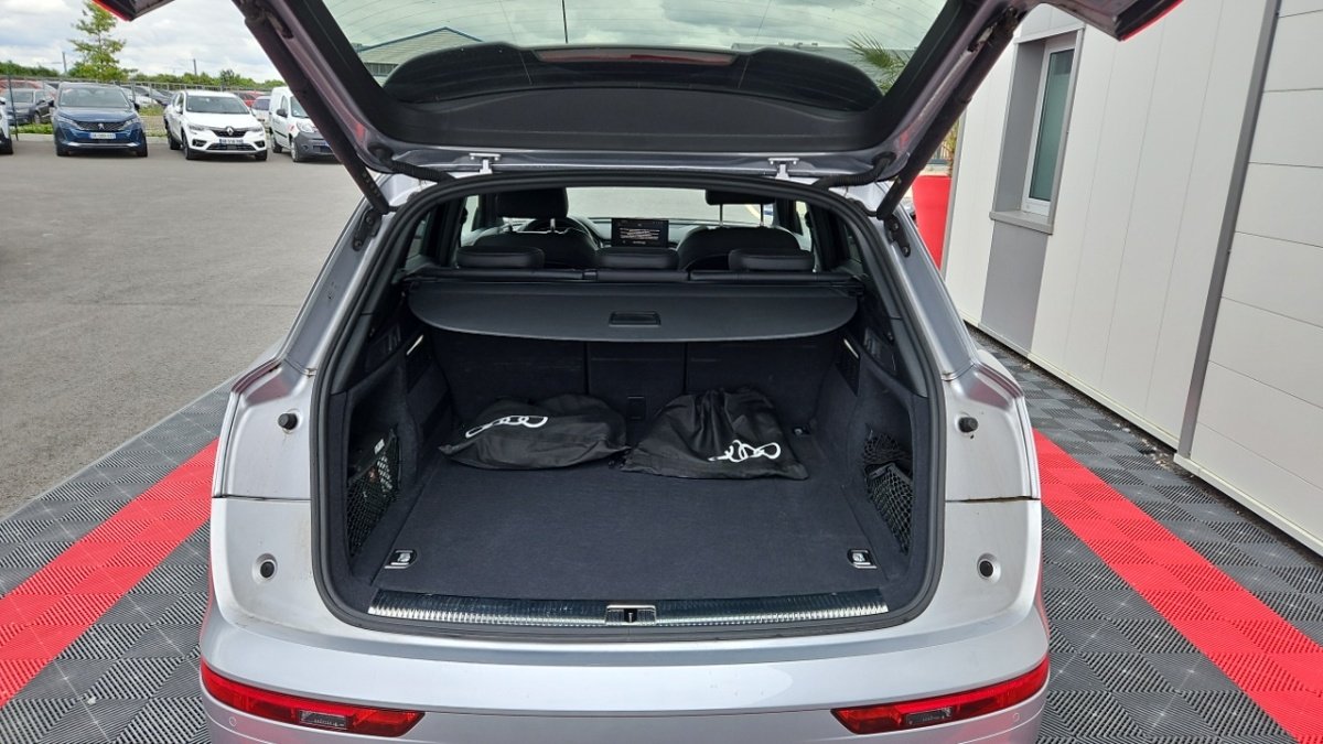 Audi Q5 - Photo 11
