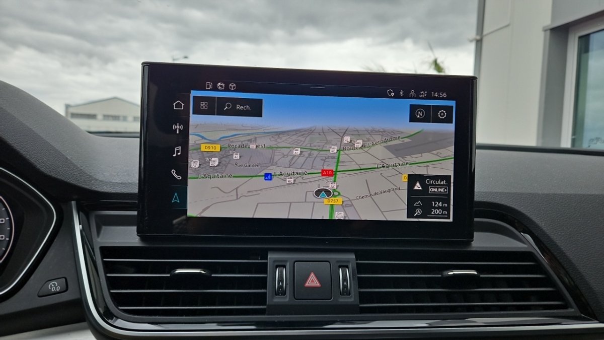 Audi Q5 - Photo 16