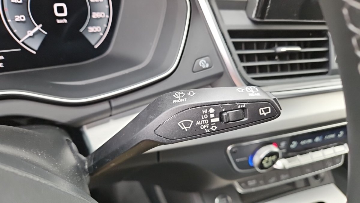 Audi Q5 - Photo 21
