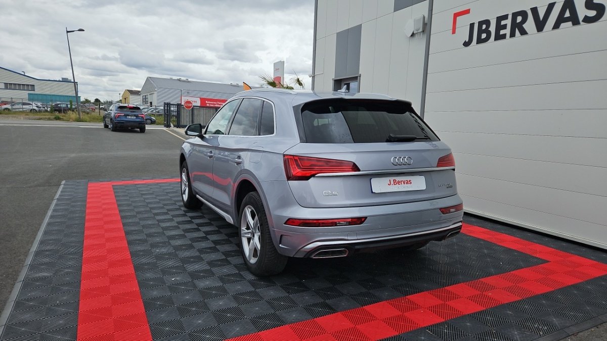 Audi Q5 - Photo 3
