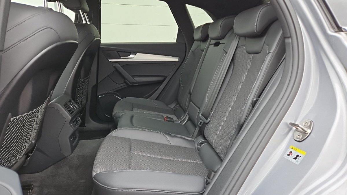 Audi Q5 - Photo 10