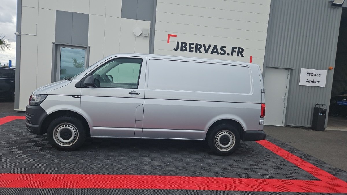 Volkswagen Transporter - Photo 2