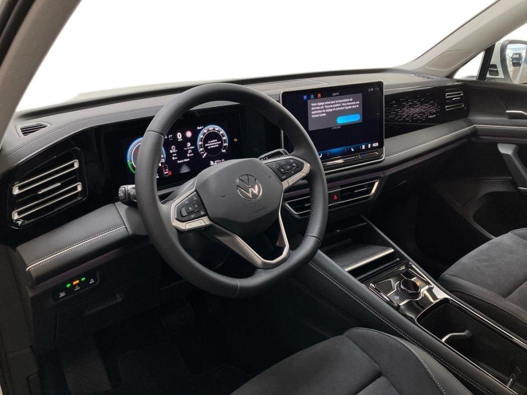 Volkswagen Tiguan - Photo 9