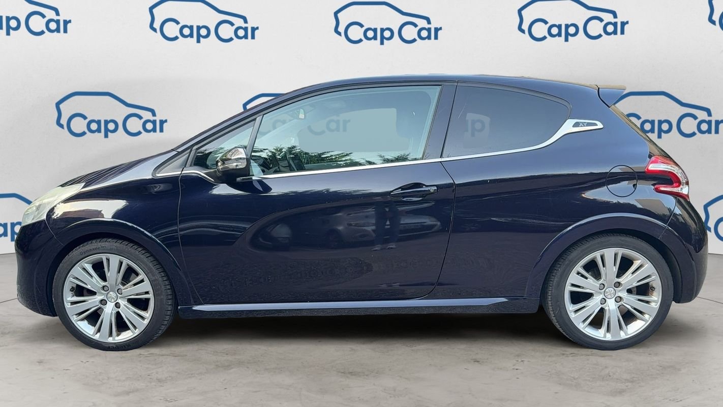 Peugeot 208 - Photo 2