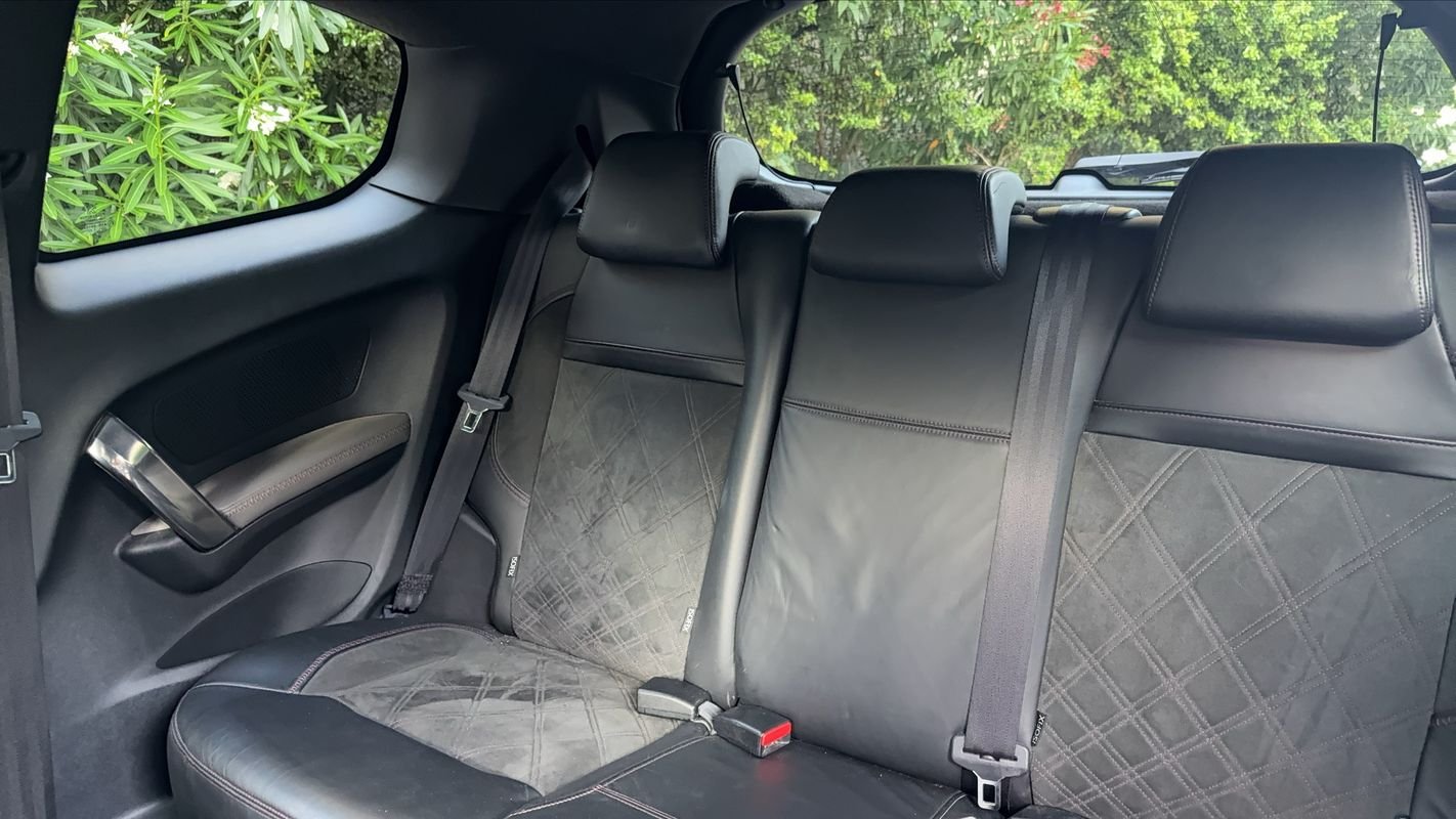 Peugeot 208 - Photo 9