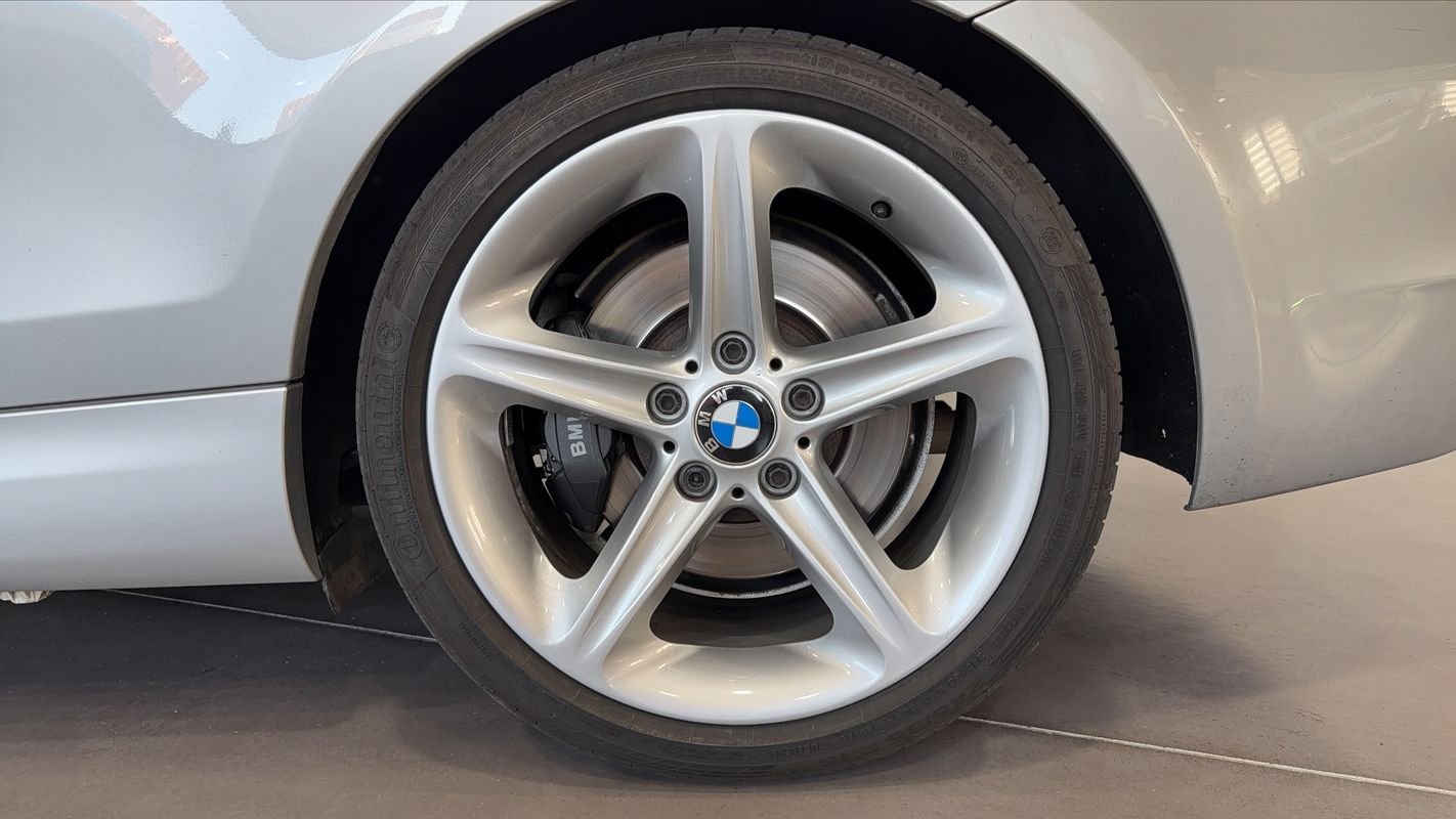 BMW Série 1 - Photo 19