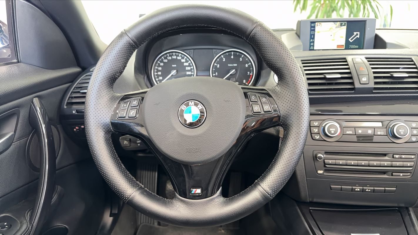 BMW Série 1 - Photo 22