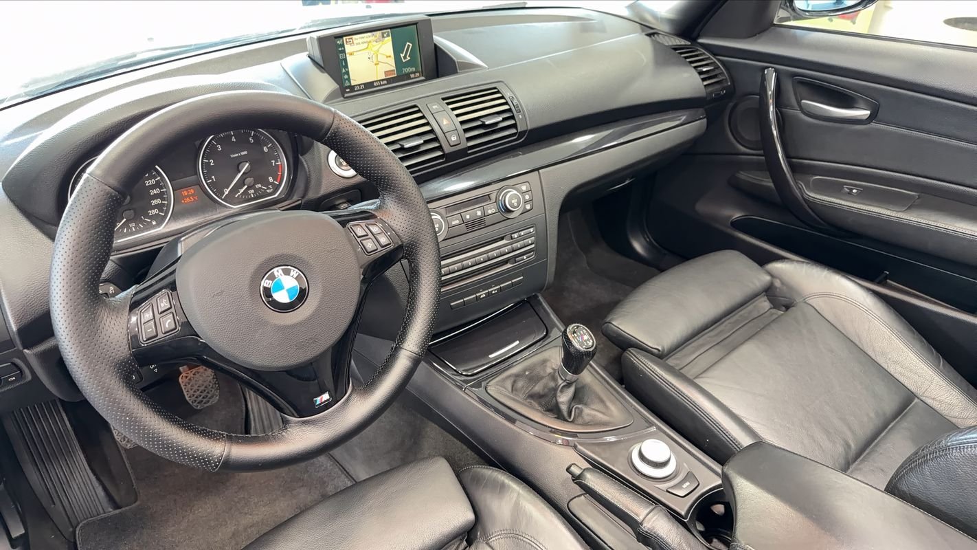 BMW Série 1 - Photo 28