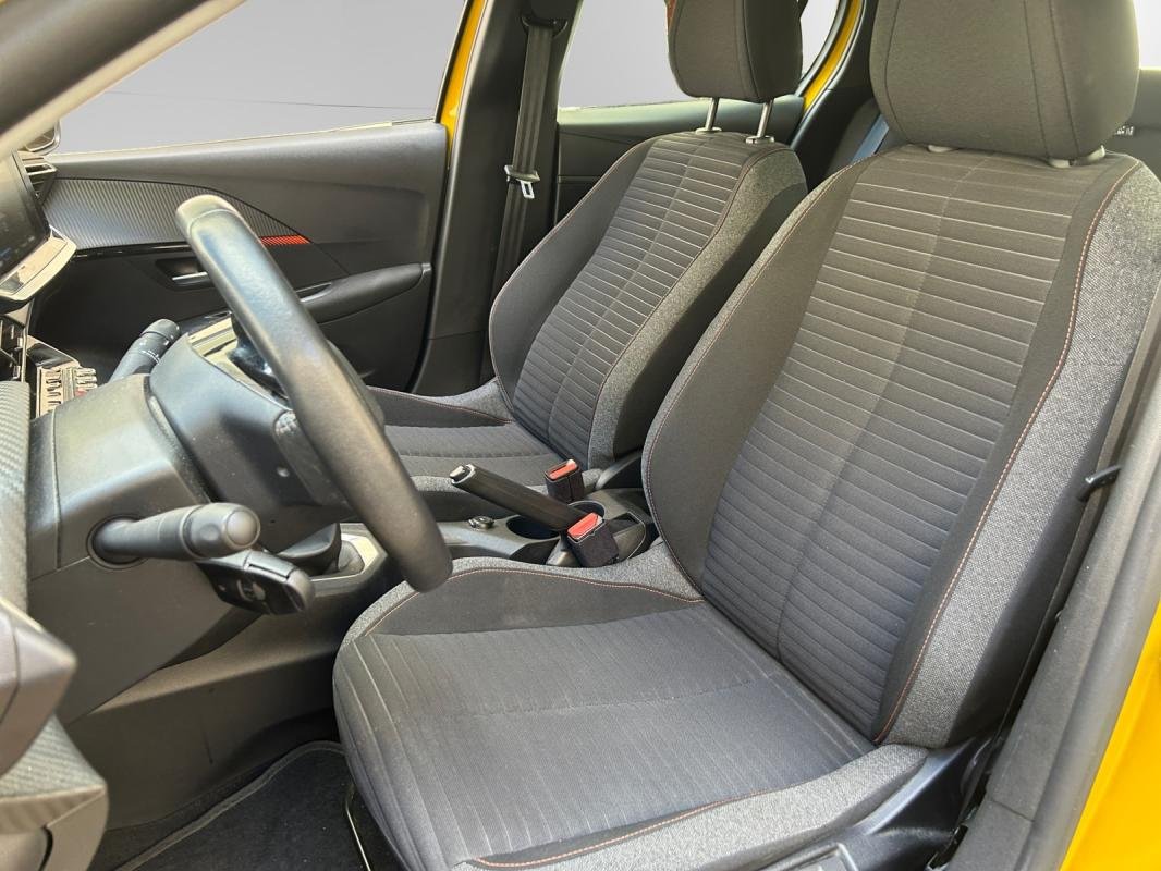 Peugeot 208 - Photo 13