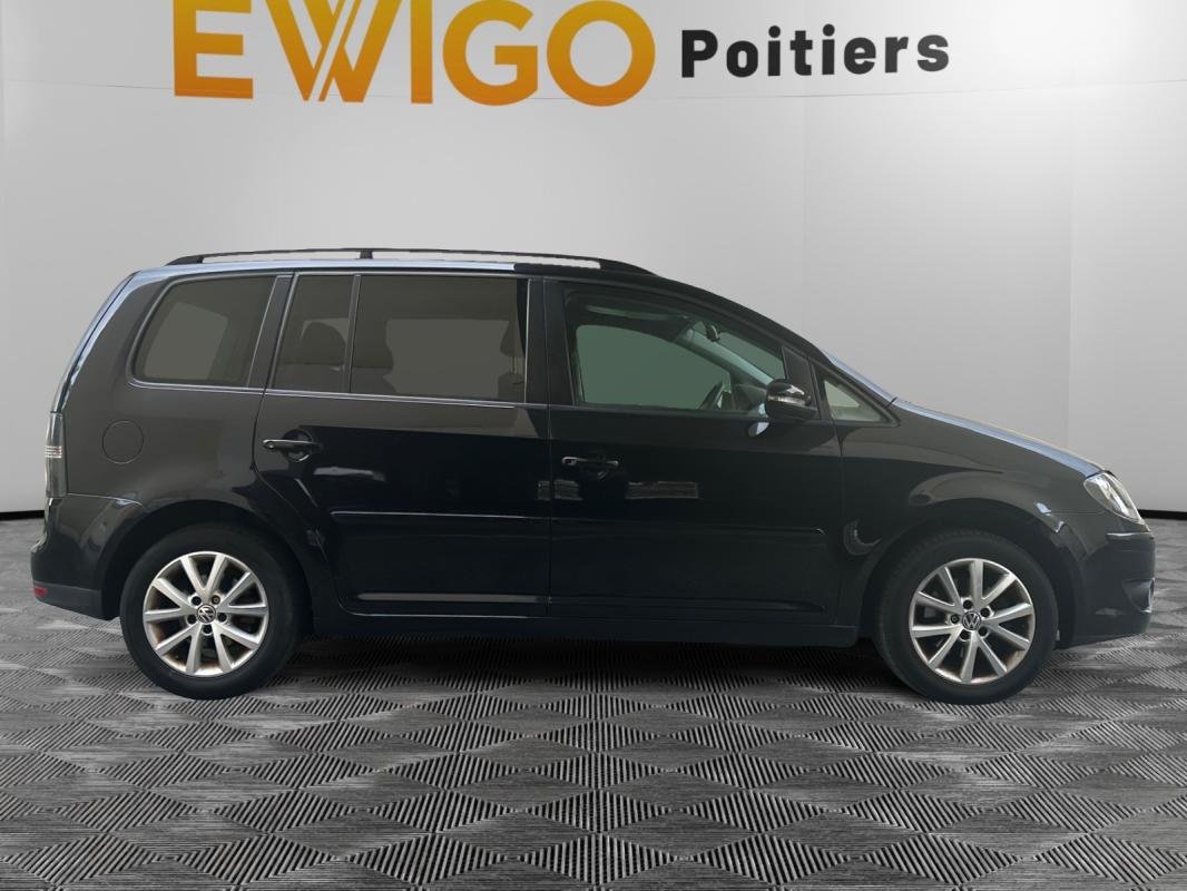 Volkswagen Touran - Photo 7