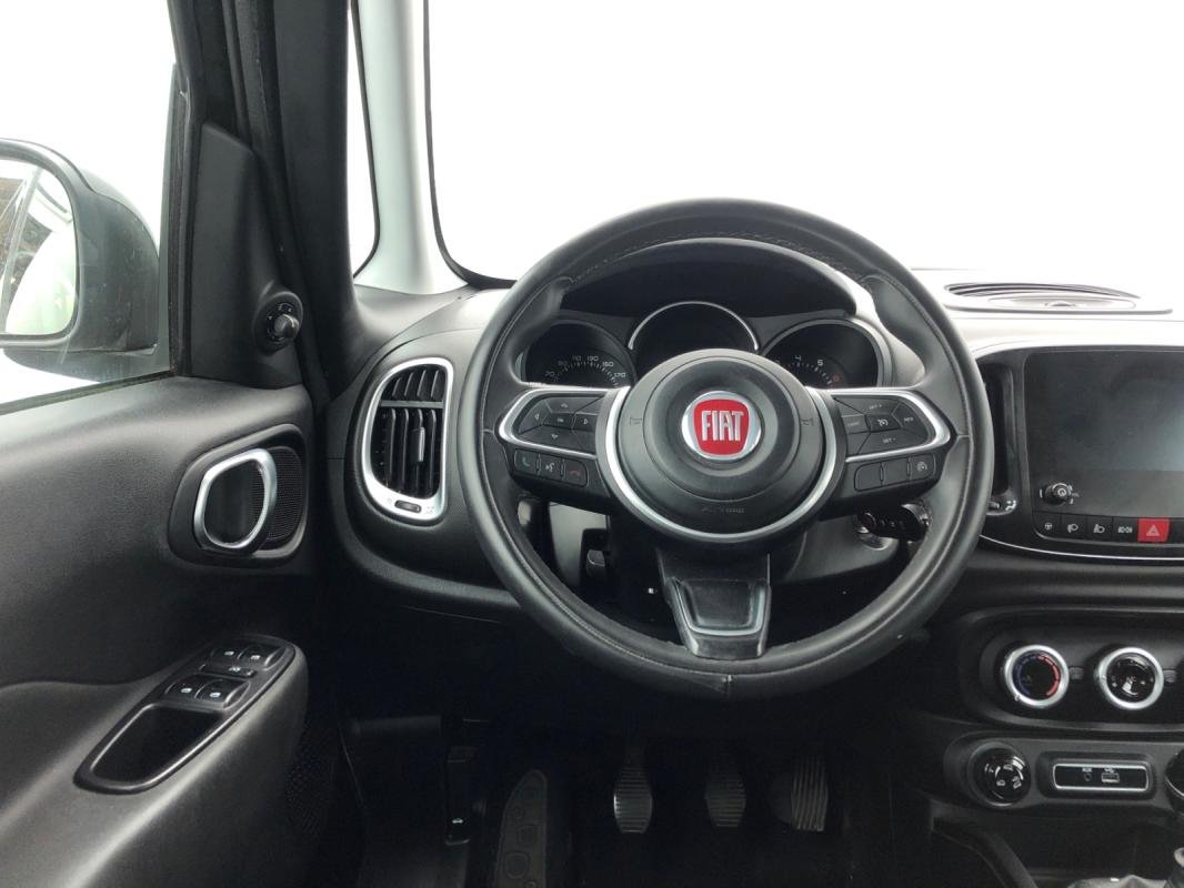Fiat 500L - Photo 11