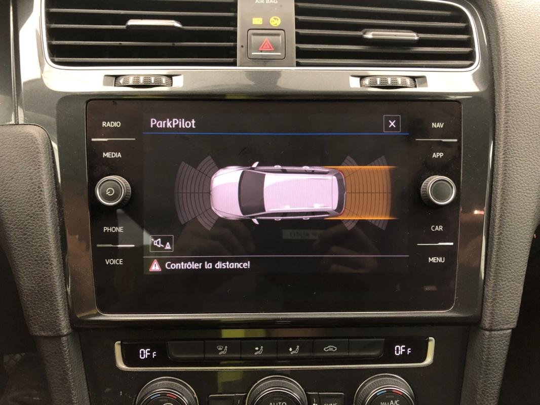 Volkswagen Golf SW - Photo 13