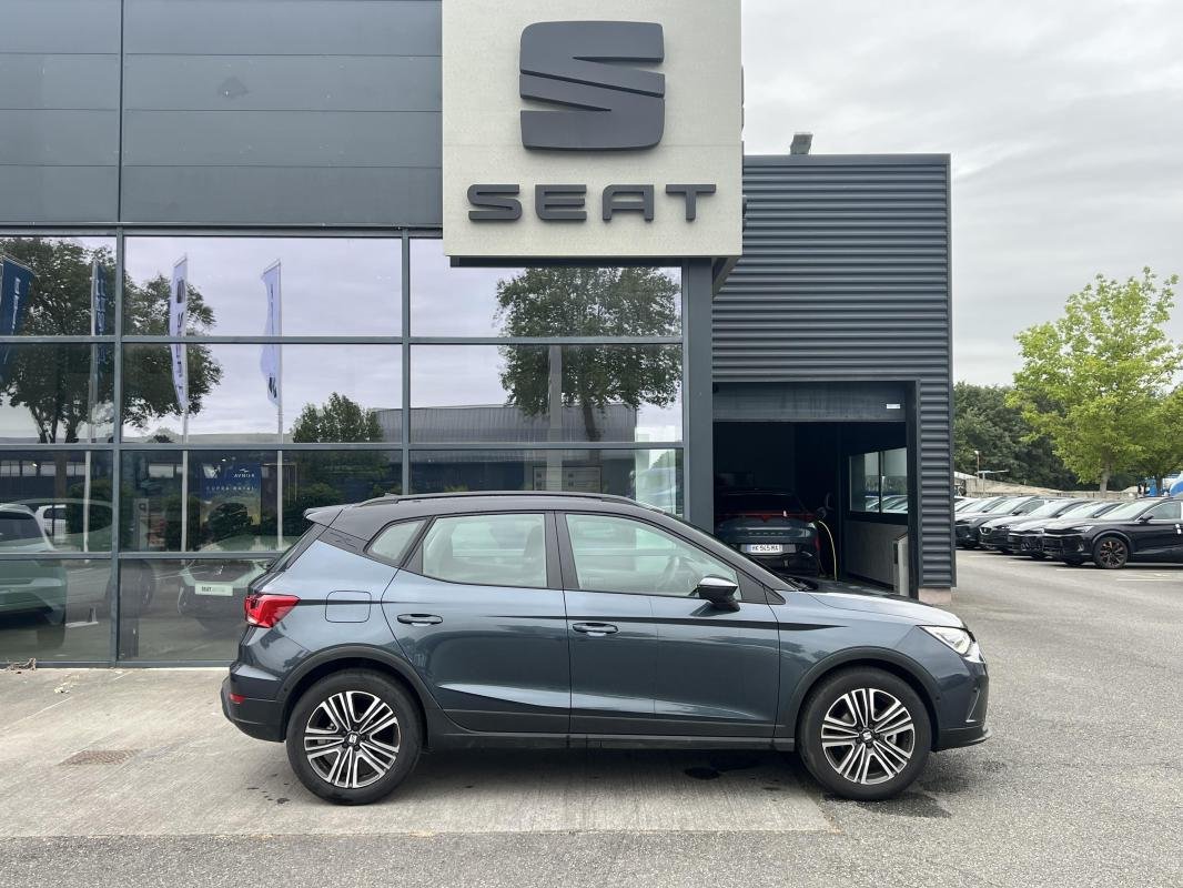 Seat Arona - Photo 2
