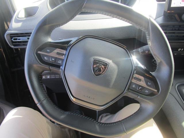 Peugeot Rifter - Photo 16