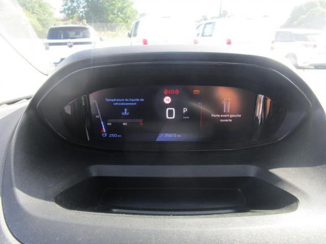 Peugeot Rifter - Photo 17