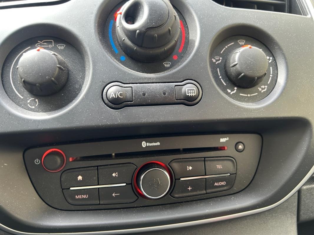 Renault Kangoo Express - Photo 12