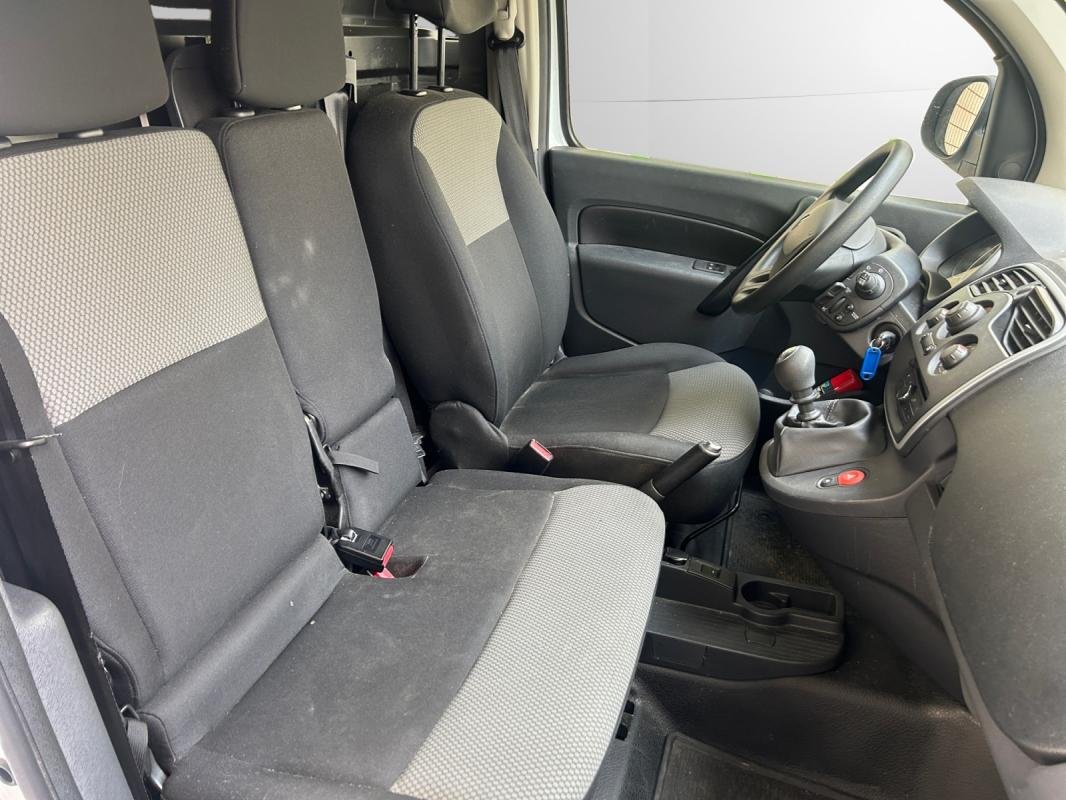 Renault Kangoo Express - Photo 15