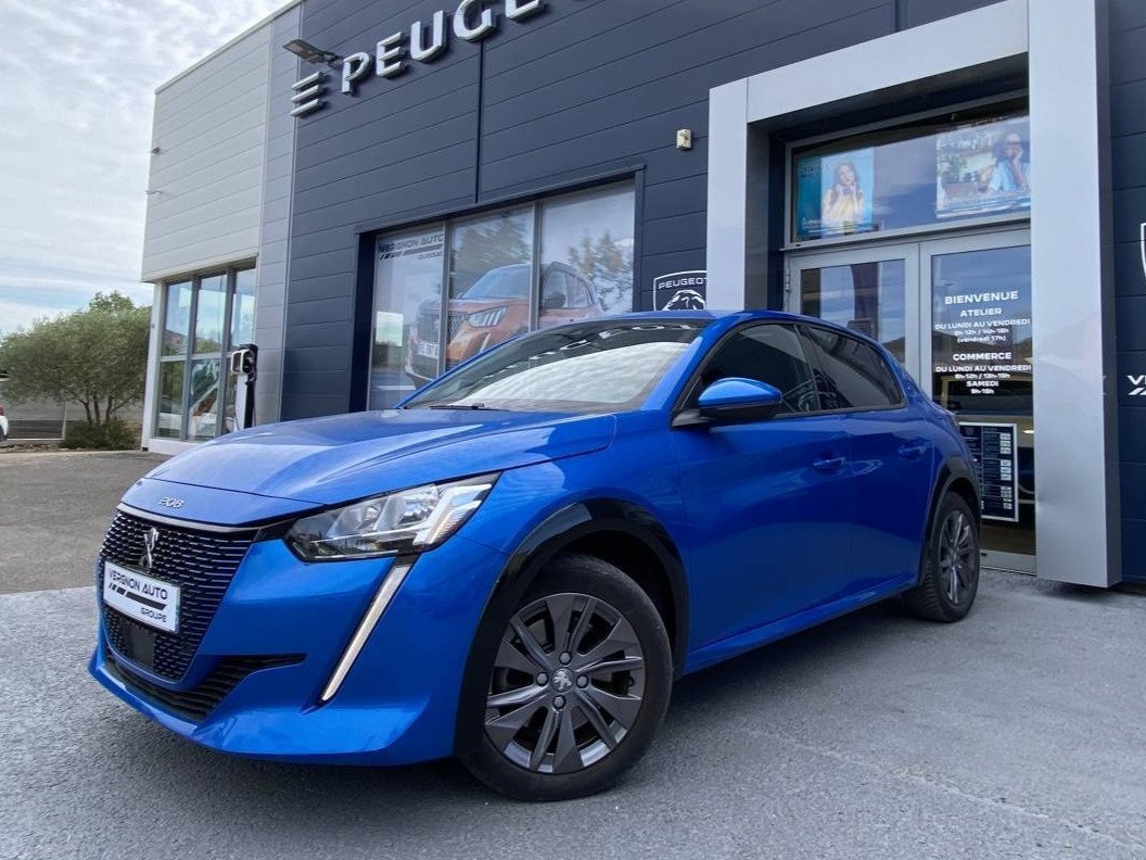 Peugeot E-208 - Photo 1