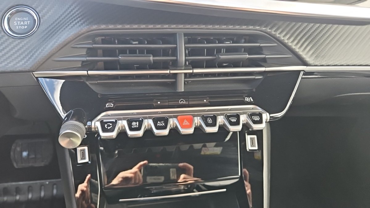 Peugeot 2008 - Photo 19