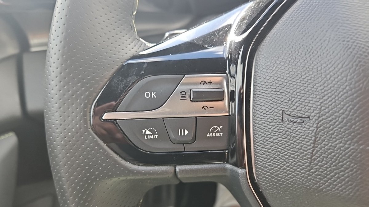 Peugeot 408 - Photo 26