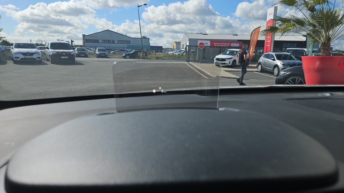 Hyundai Kona - Photo 25
