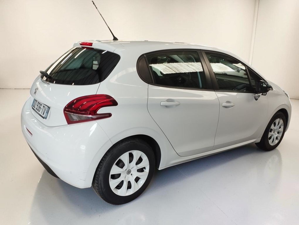 Peugeot 208 - Photo 7