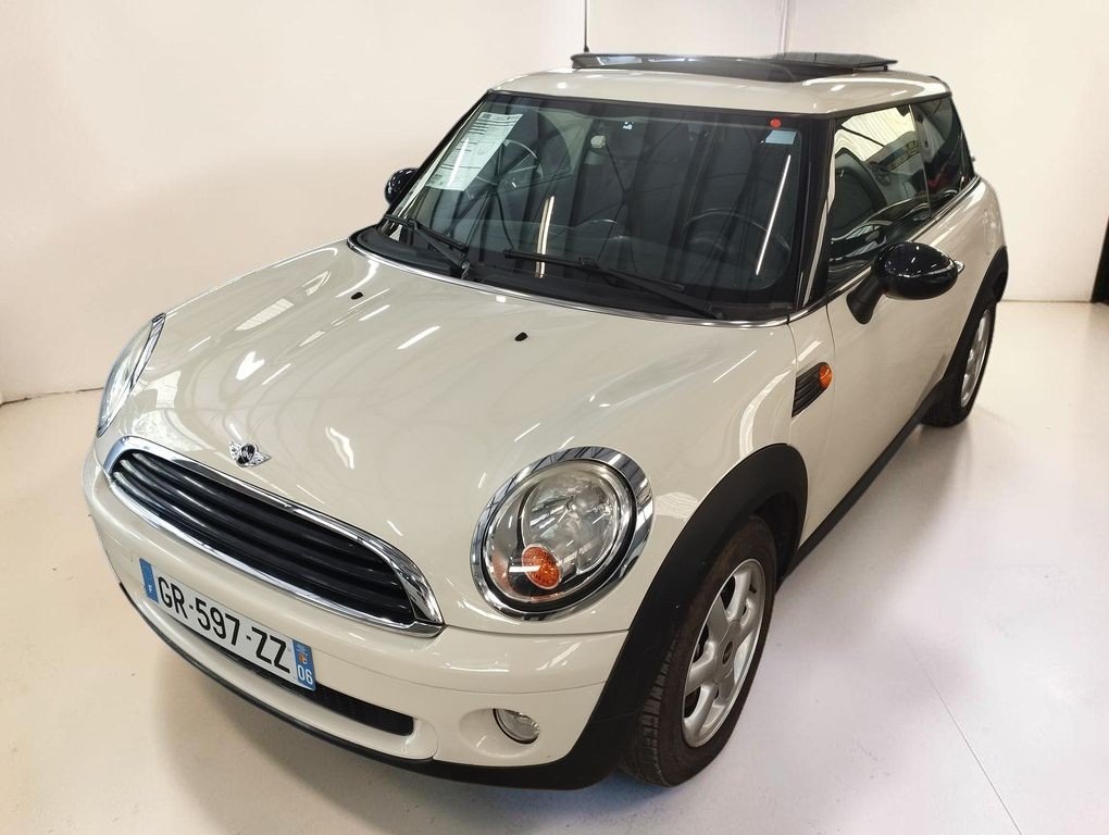 Mini One - Photo 1