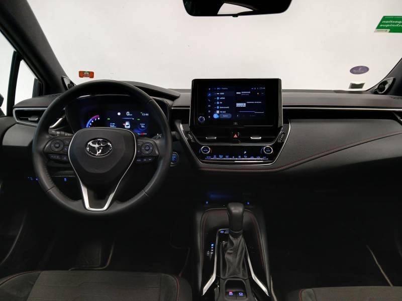 Toyota Corolla - Photo 11