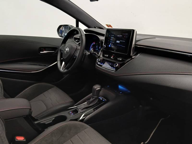 Toyota Corolla - Photo 12