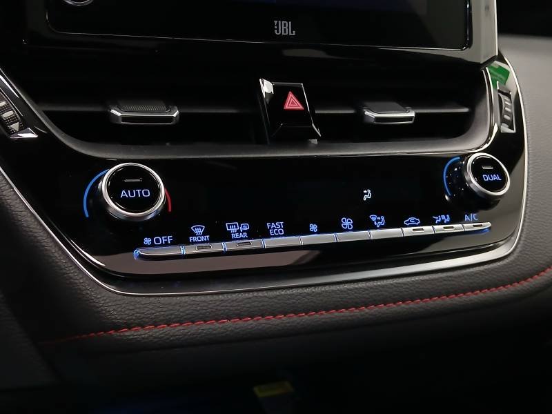 Toyota Corolla - Photo 28