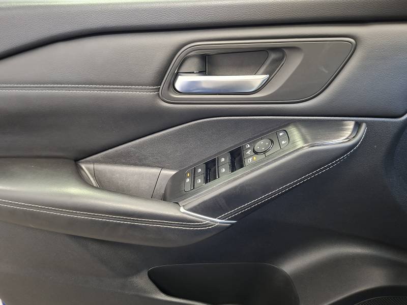 Nissan Qashqai - Photo 24