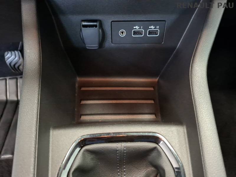 Renault Clio - Photo 23