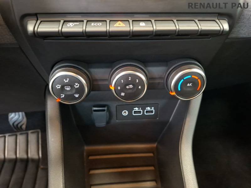 Renault Clio - Photo 25