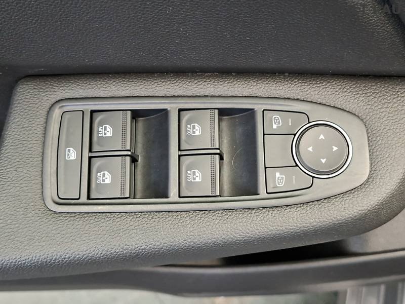 Renault Clio - Photo 28