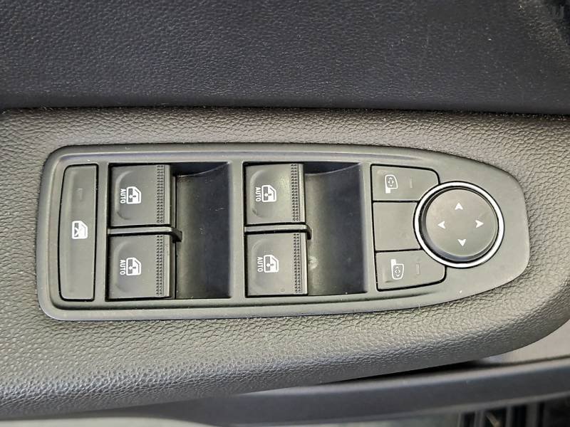 Renault Clio - Photo 28