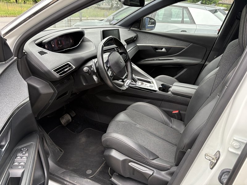 Peugeot 3008 - Photo 8