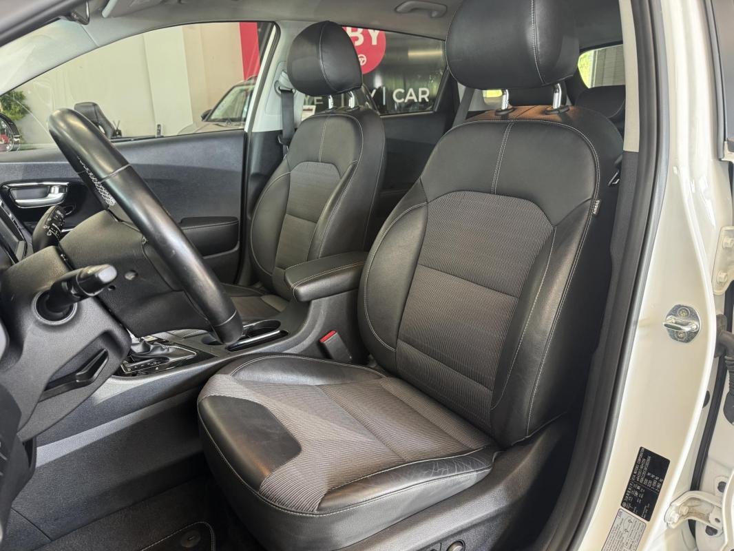 Kia Niro - Photo 18
