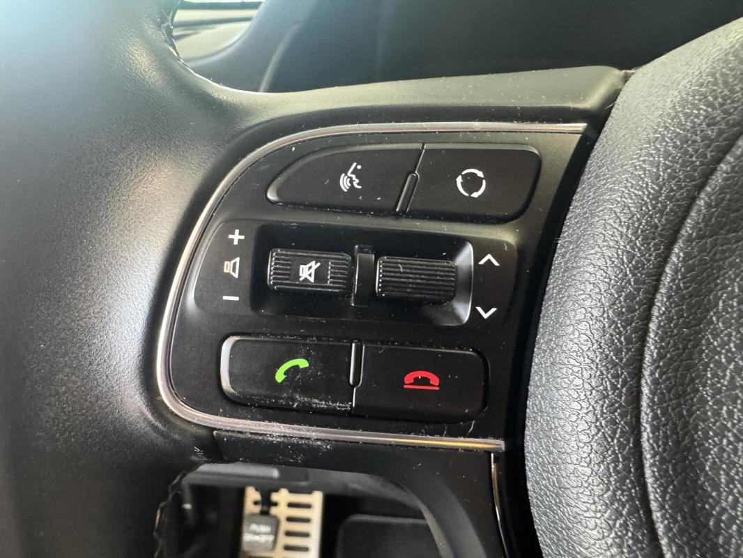 Kia Niro - Photo 24