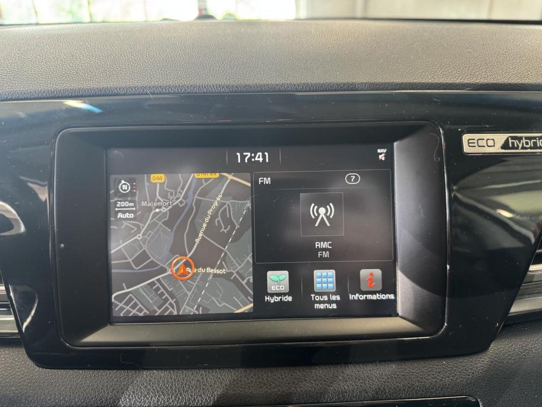 Kia Niro - Photo 28
