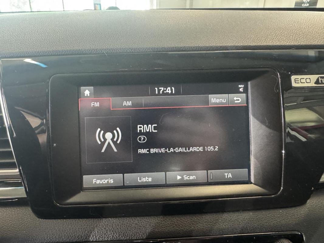 Kia Niro - Photo 30