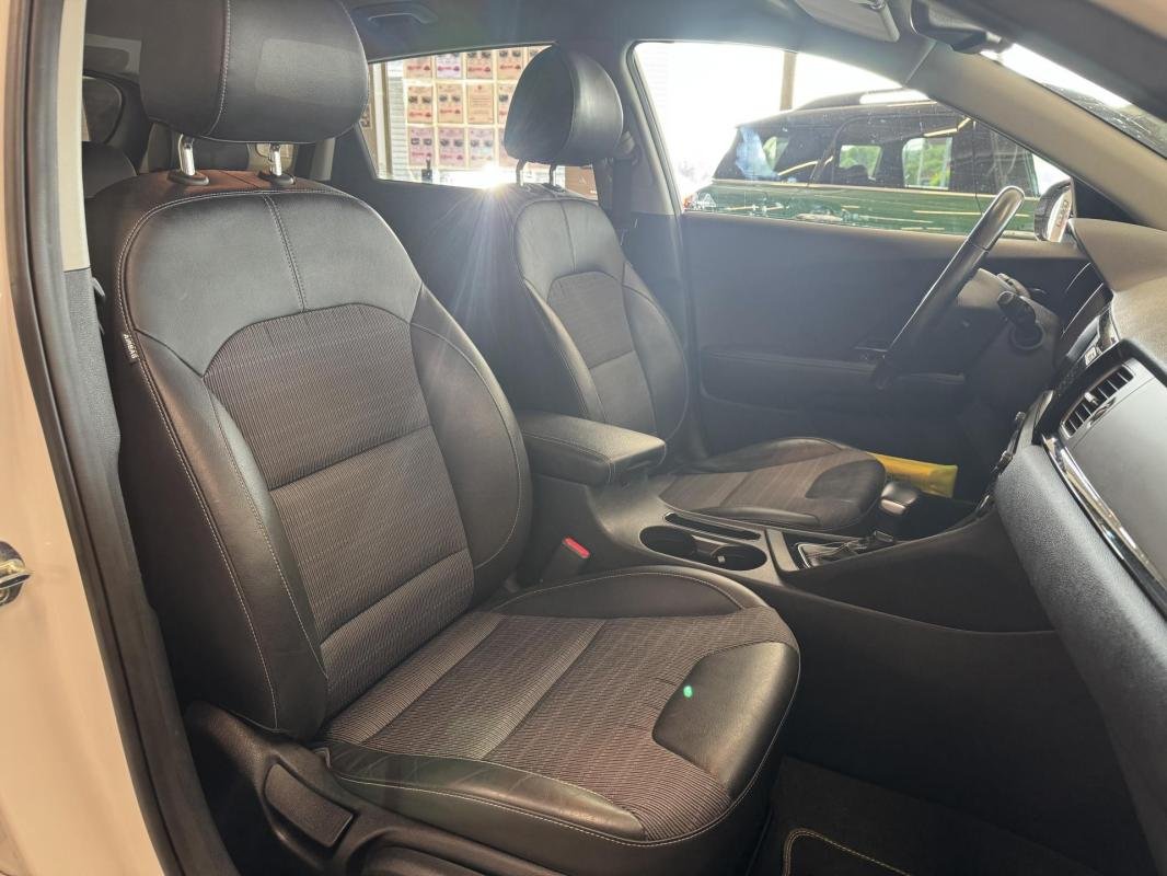 Kia Niro - Photo 9