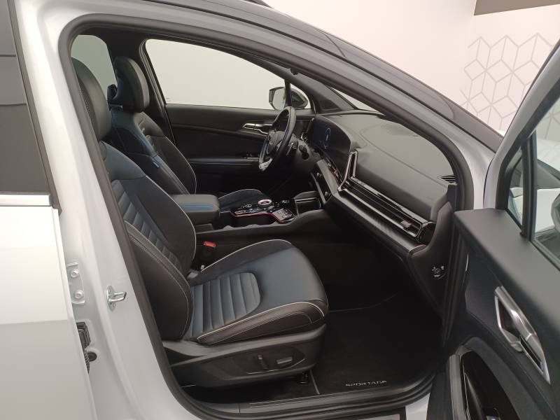 Kia Sportage - Photo 14