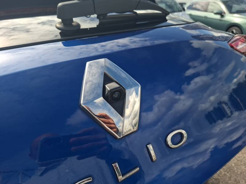 Renault Clio - Photo 22