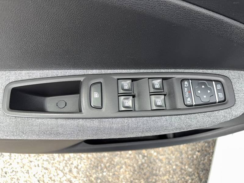 Renault Zoe - Photo 11