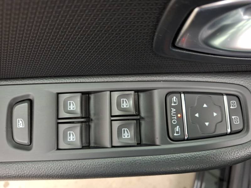Renault Clio - Photo 12