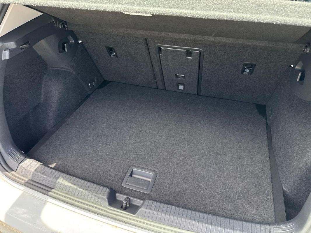 Volkswagen Golf - Photo 32